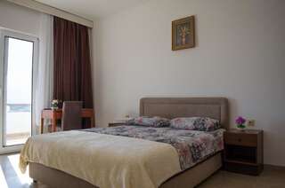 Апартаменты Apartments Basha 1 - Long Beach Улцинь Апартаменты с 2 спальнями и видом на море-2